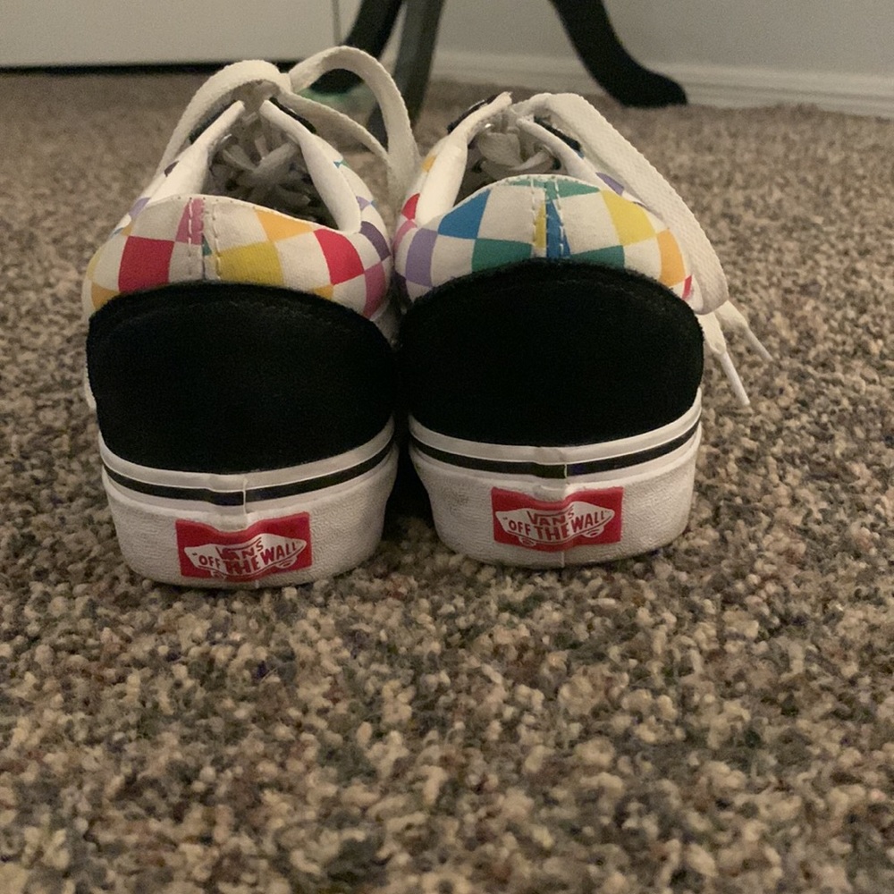 Old School Shoe with Rainbow Checkers - Picture 4 of 4
